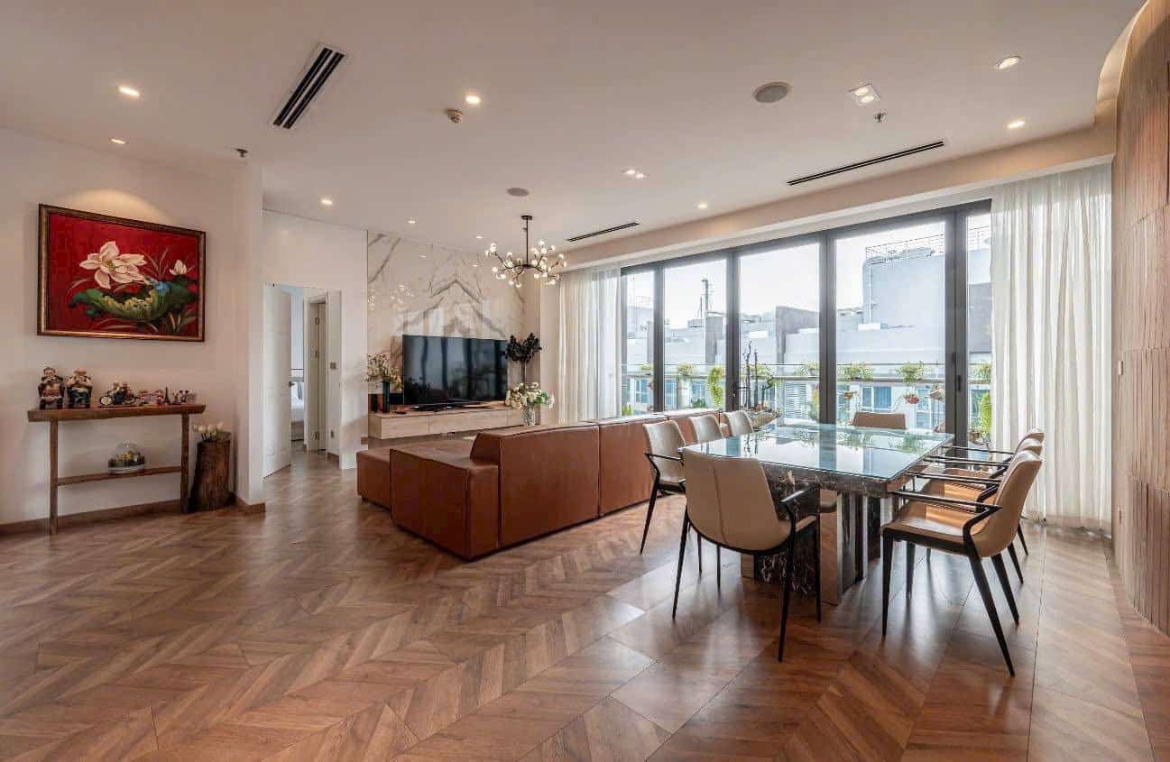 Bán Penthouse Park 4 Vinhomes Central Park – Nội thất đầy đủ, nhà đẹp